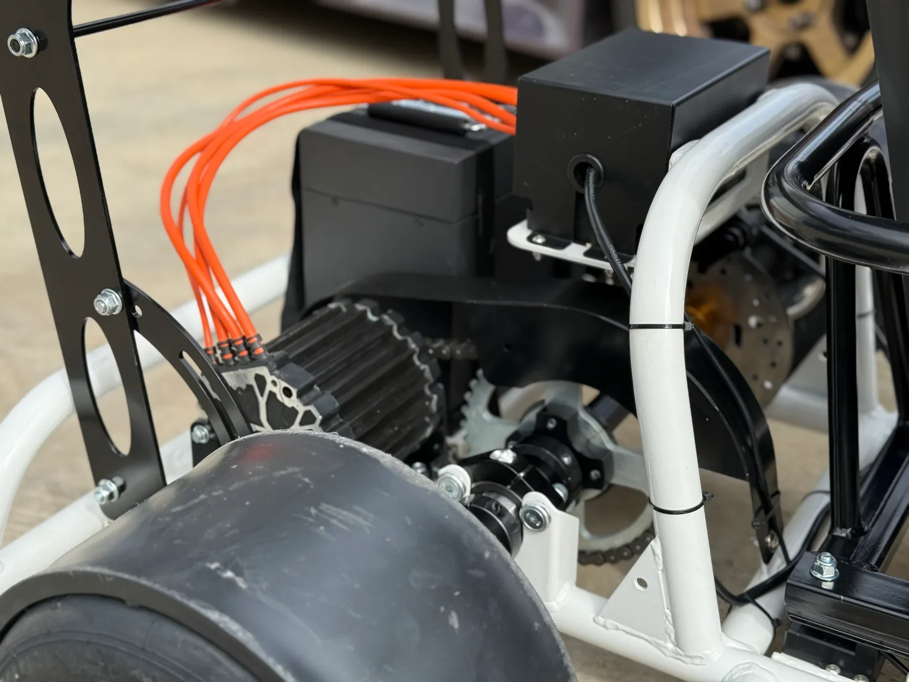 E-DRIFT KART - ELECTRIC DRIFTING KART - Image 4