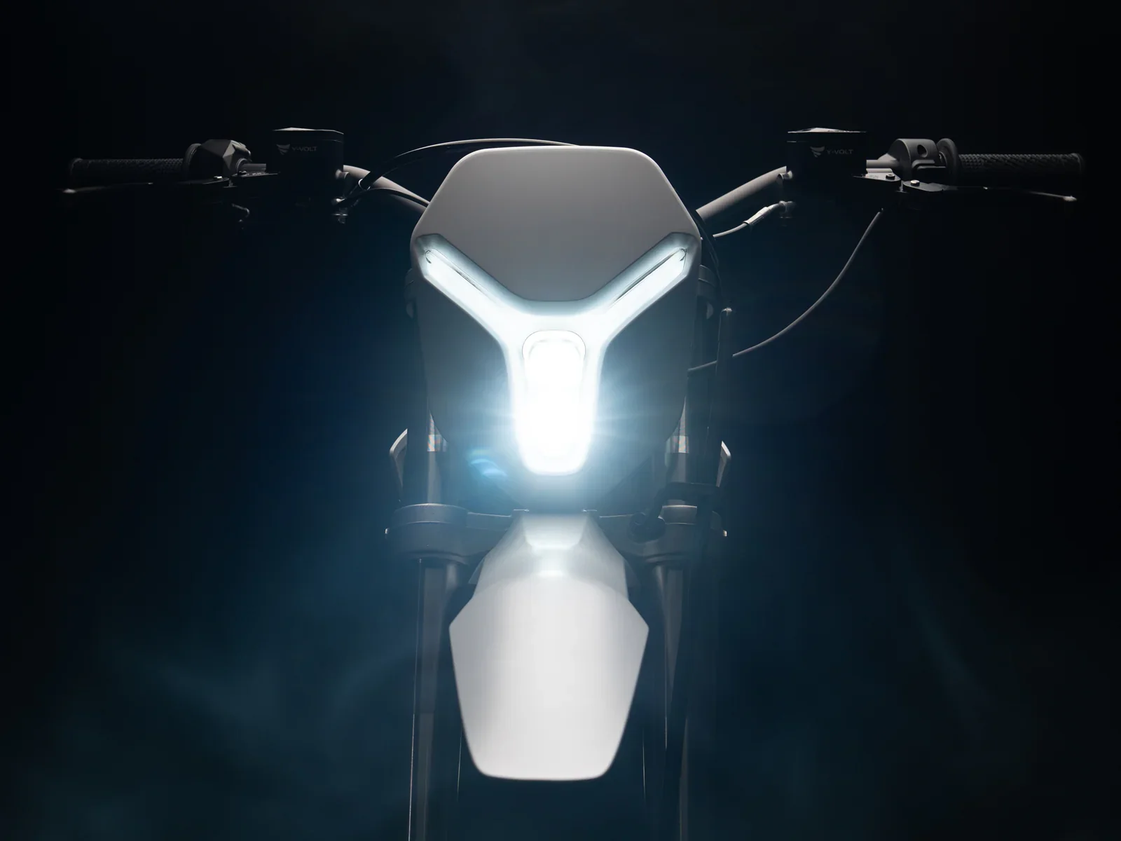 Surge V - Image 13