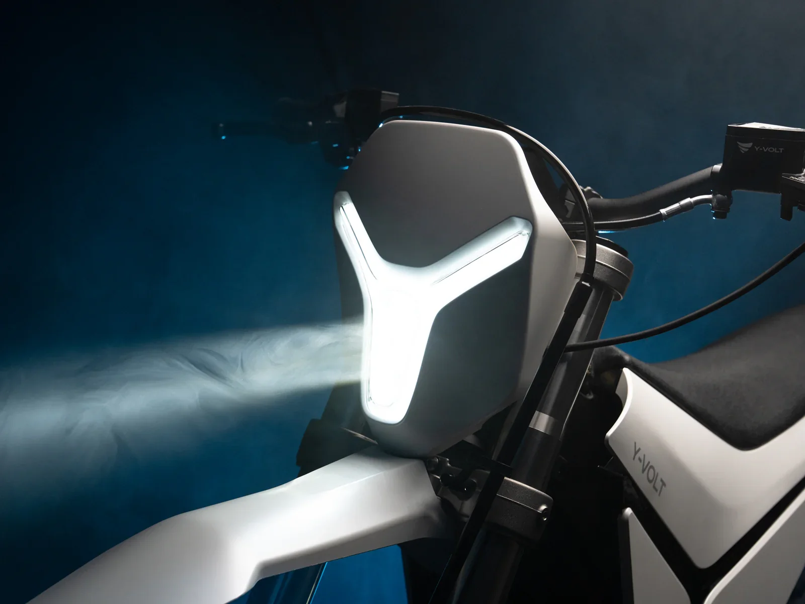 Surge V - Image 19