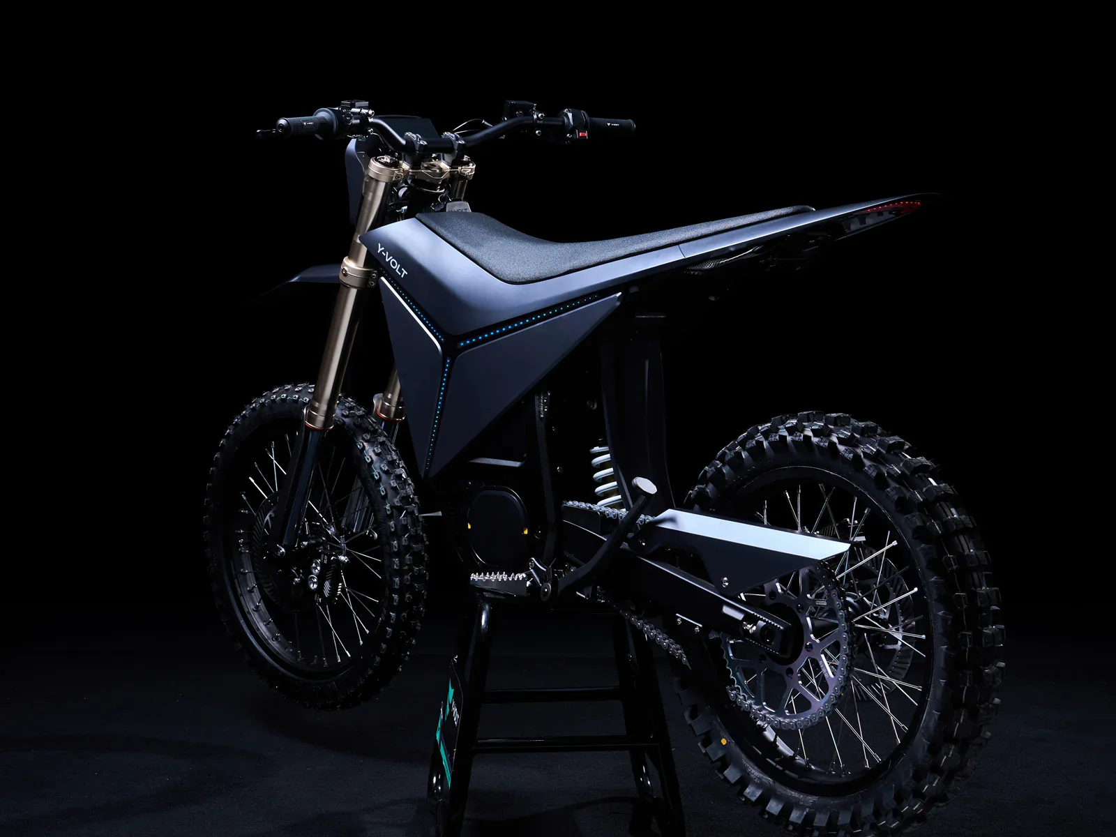 Surge V - Image 5
