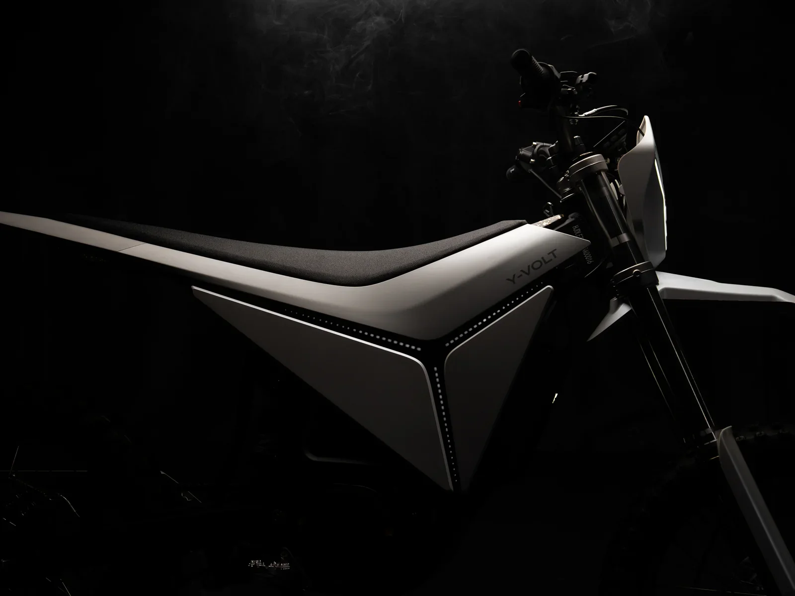 Surge V - Image 9